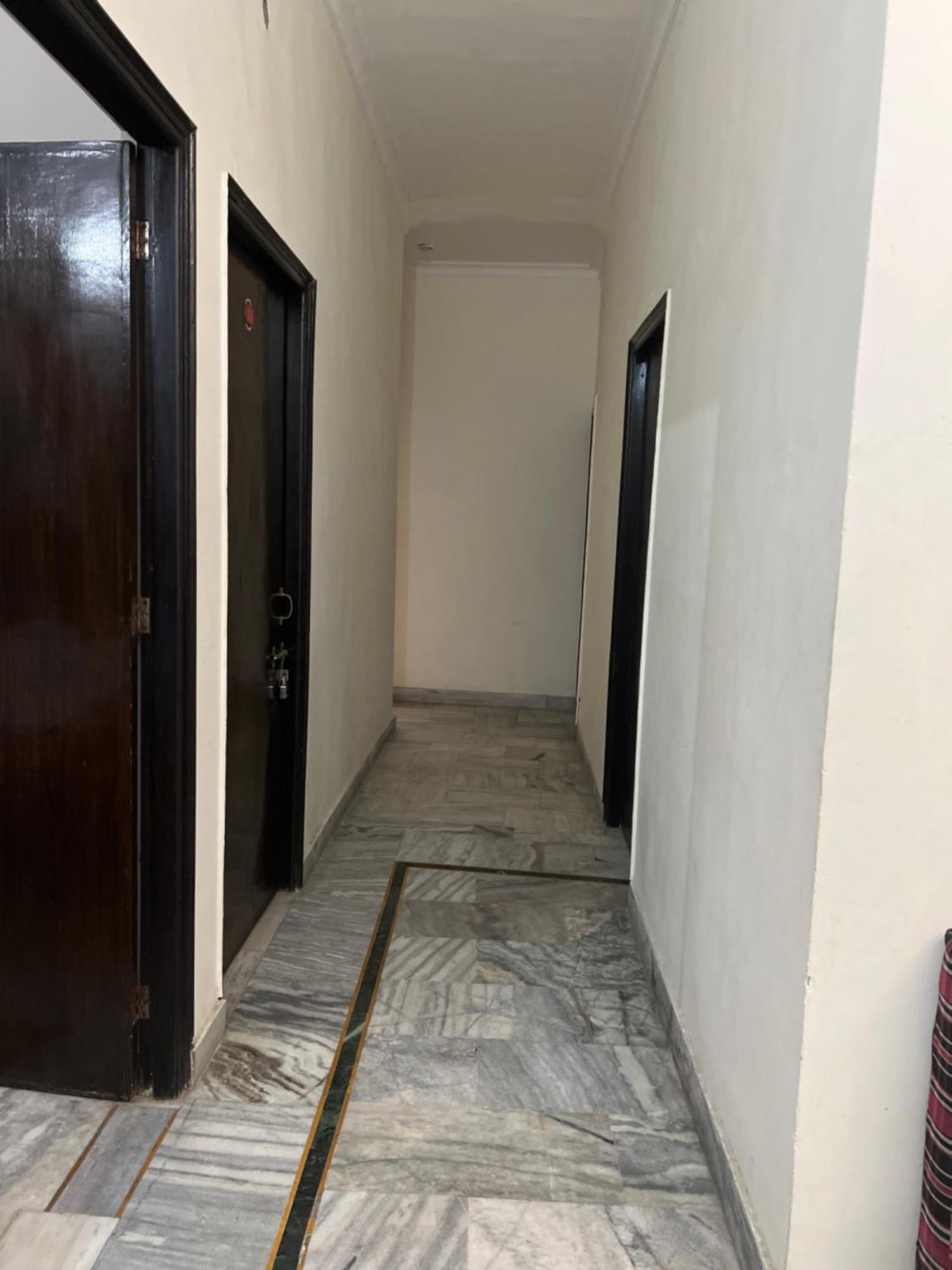 Raja Guest House -- Jalandhar Railway Station -- For Family, Couples, Travellers 外观 照片